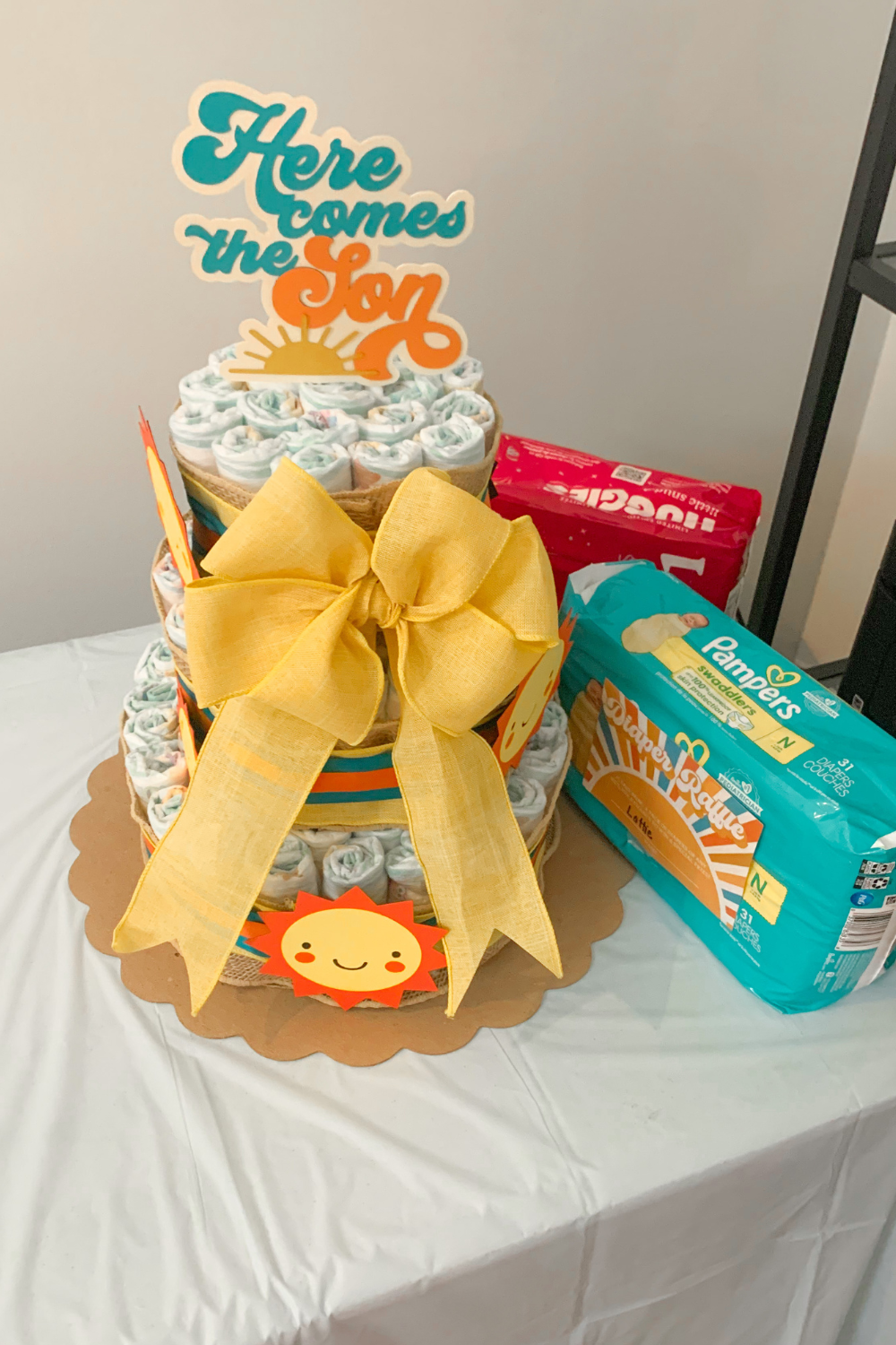 Here comes the sun baby shower cake