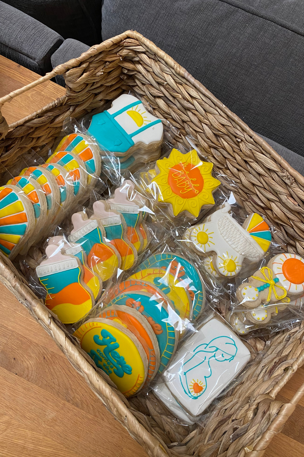 Here comes the sun baby shower cookies