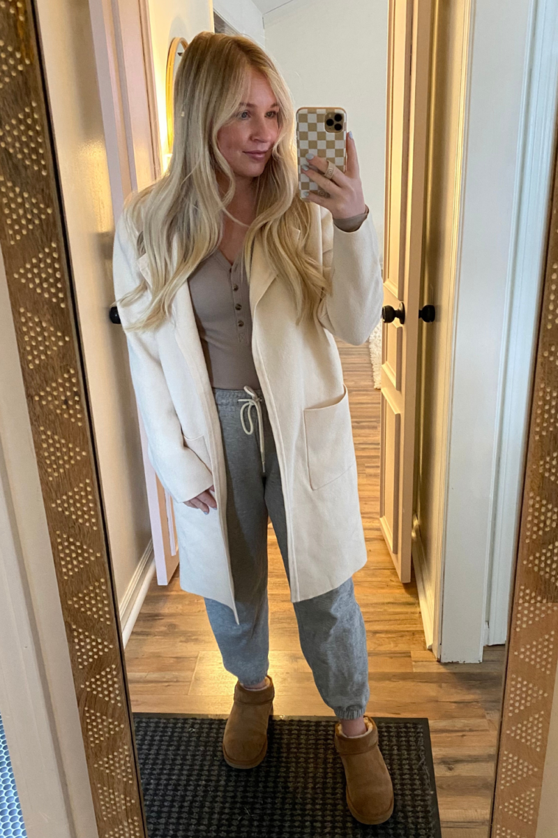 Cute Breastfeeding Outfits For Fall and Winter The Homeblondy — free download