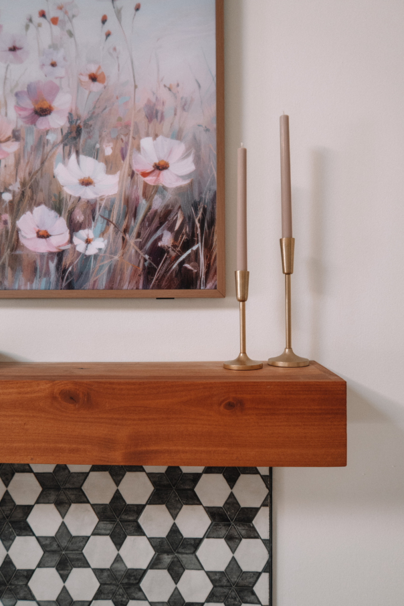 Mantel Decorating Ideas With TV - The Homeblondy