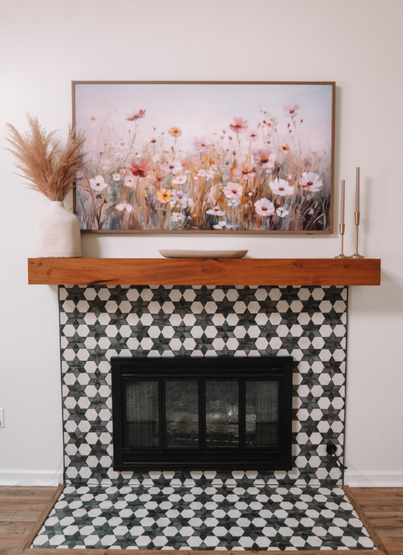 Mantel Decorating Ideas With TV